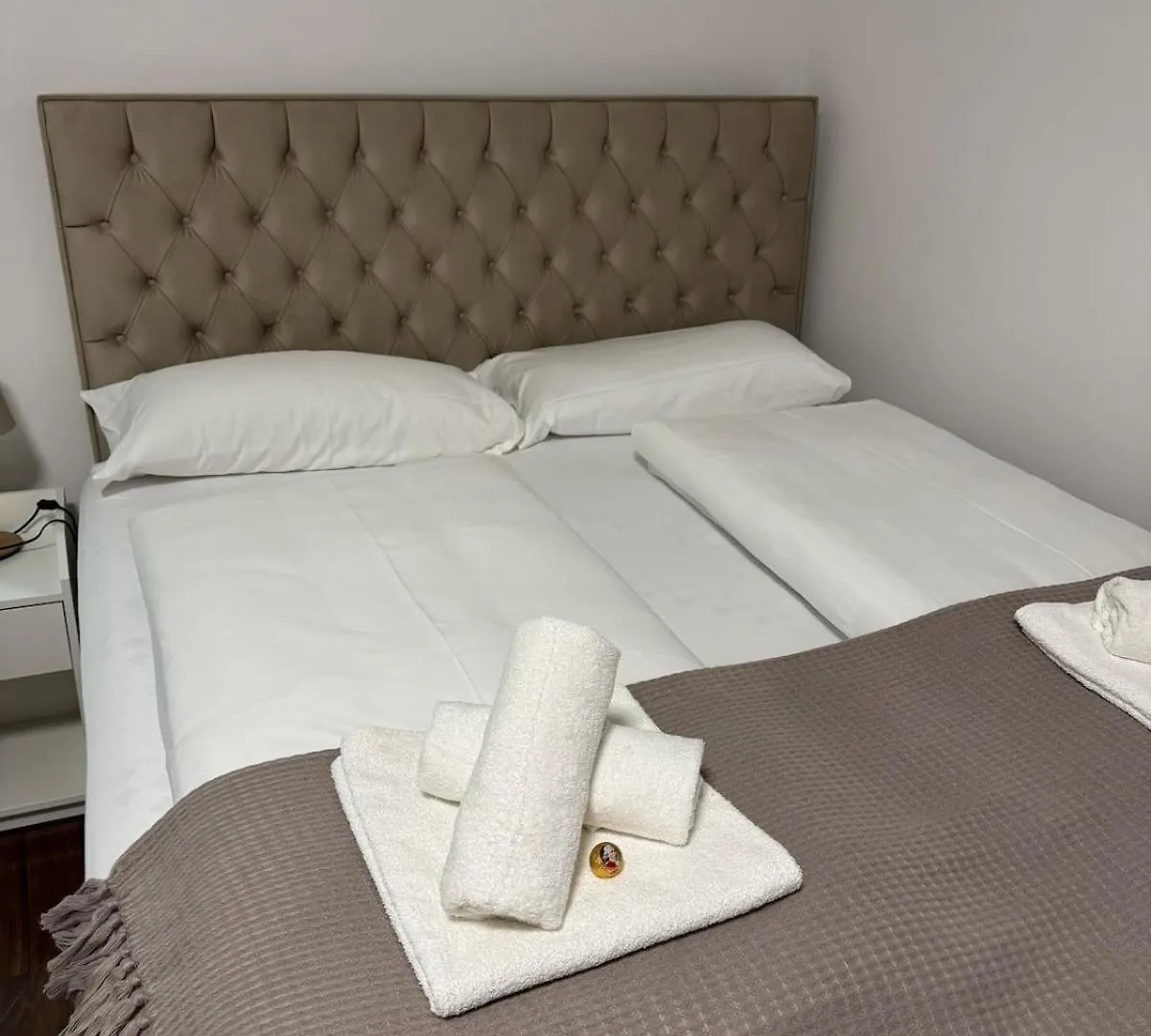 New! Apartment Centrally Located 5 Vienna Austria